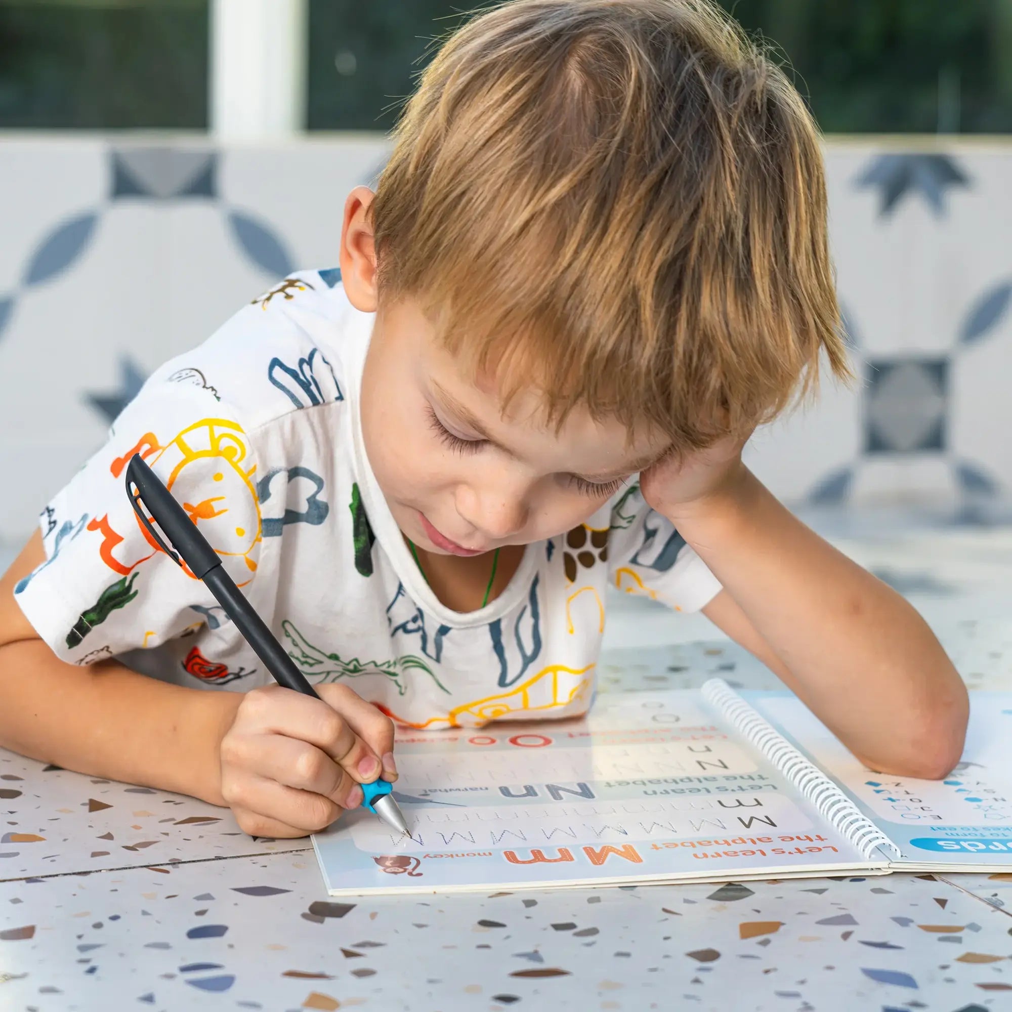 KiddoSpace’s Handwriting Practice Kit (4 A5 Books + 1 Special Ink Pen)